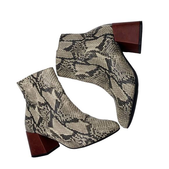 Schultz Tan Snake Print Block Leather Heel Booties Size 6 B - Picture 1 of 11